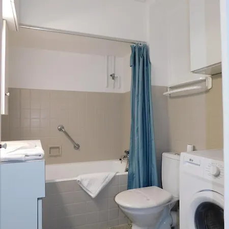Apartment Beau T1 Bis Climatise La Caravelle Les Pieds Dans L'eau Antibes