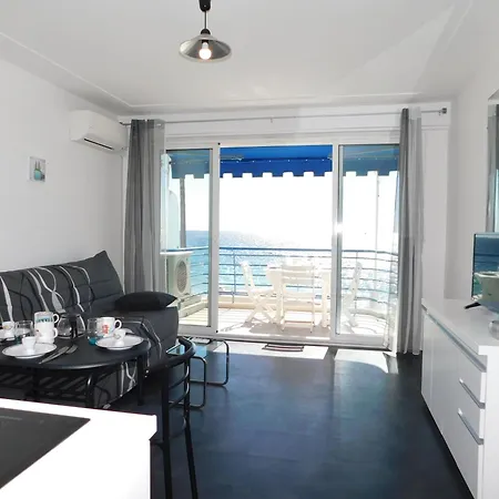 Apartment Beau T1 Bis Climatise La Caravelle Les Pieds Dans L'eau Antibes